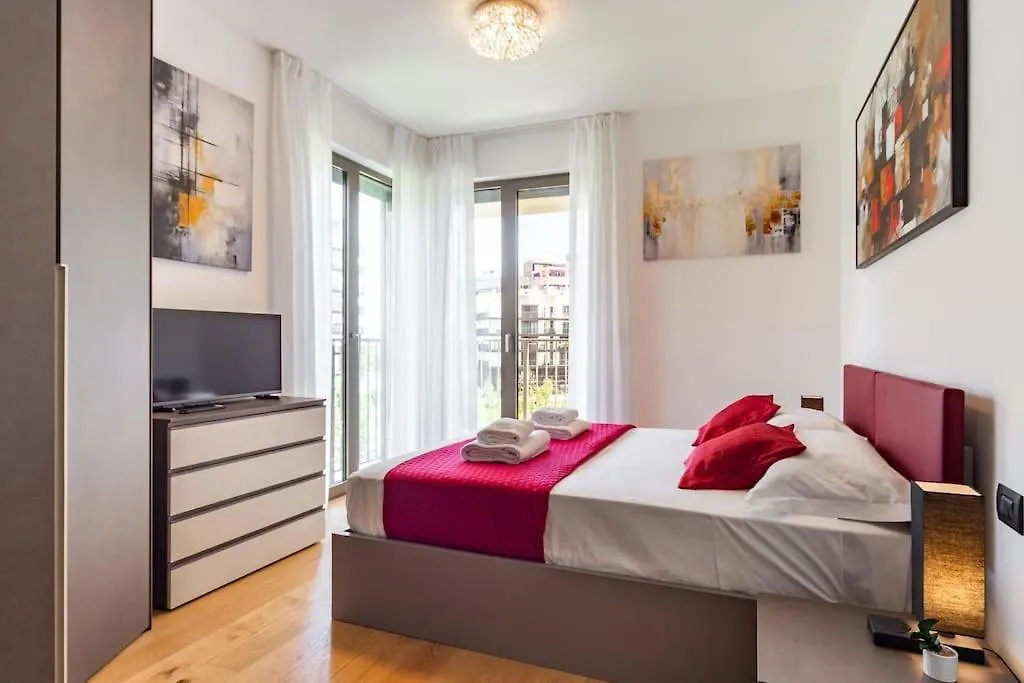 East Garden Lambrate Suite Elegante Moderna Milan Italy