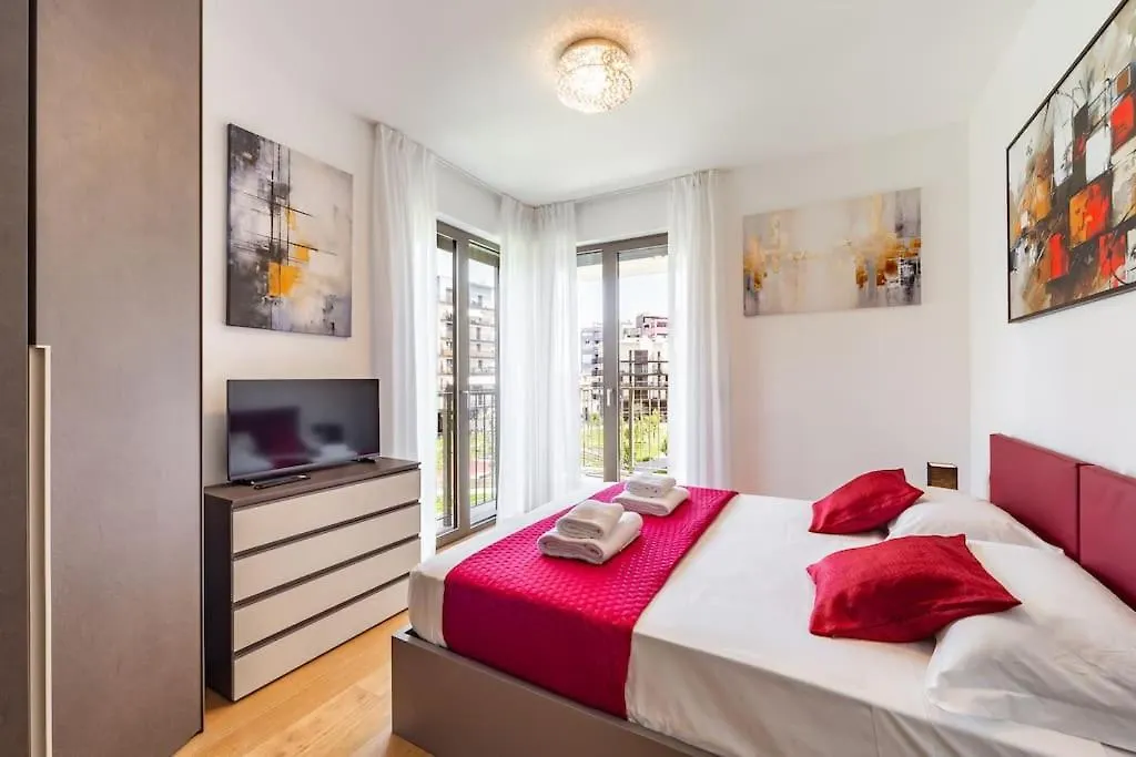 East Garden Lambrate Suite Elegante Moderna Milan