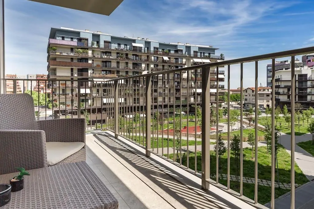 East Garden Lambrate Suite Elegante Moderna Milan Apartment