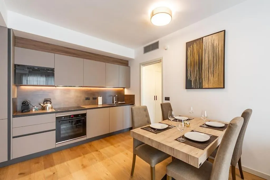 Apartamento East Garden Lambrate Suite Elegante Moderna Milão
