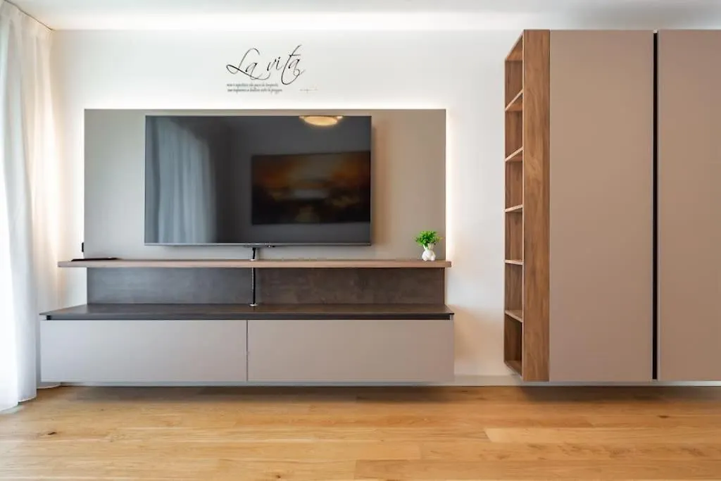 East Garden Lambrate Suite Elegante Moderna Milão