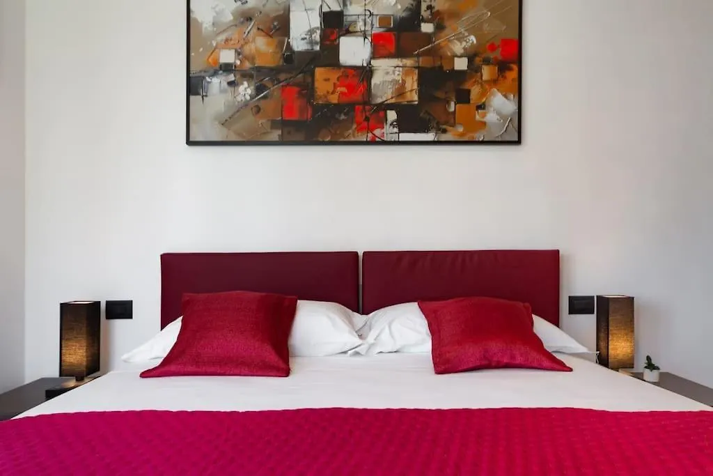 East Garden Lambrate Suite Elegante Moderna Milão 0*,